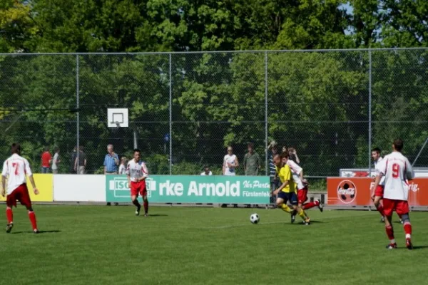 996080512 Spiel TSV Buchbach (Fotos Th.Neidek)