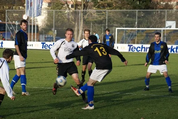 961091128 21. Spiel gg Burghausen(Fotos Th.Neidek)