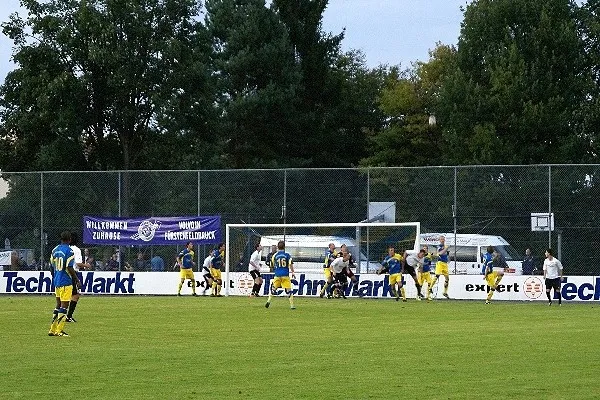 957100910 10.Spiel gg Rosenheim(Fotos Th.Neidek)