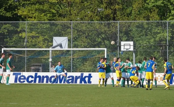 954110425 21.Sp. gg Gundelfingen(Fotos Th.Neidek)