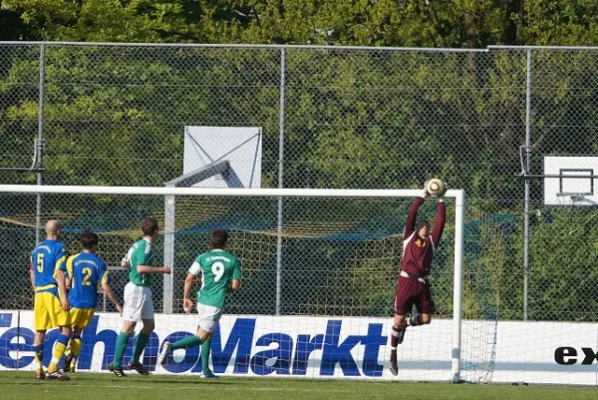 954110425 21.Sp. gg Gundelfingen(Fotos Th.Neidek)