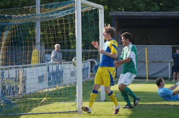 954110425 21.Sp. gg Gundelfingen(Fotos Th.Neidek)